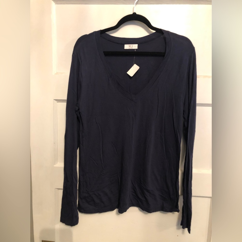 NWT Mila ladies top